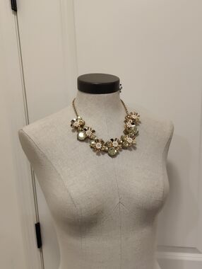 New!Gold-tone Floral Statement Bulky Necklace Women Jewelry Coastal Y2K Maximal